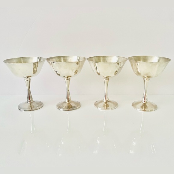 Vintage Silver plate Stem glasses goblets champagne sorbet cups set of 4 - Picture 2 of 10